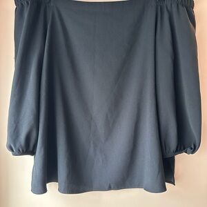 Black Off-Shoulder Top XL
